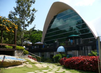 infosys, nandan nilekani